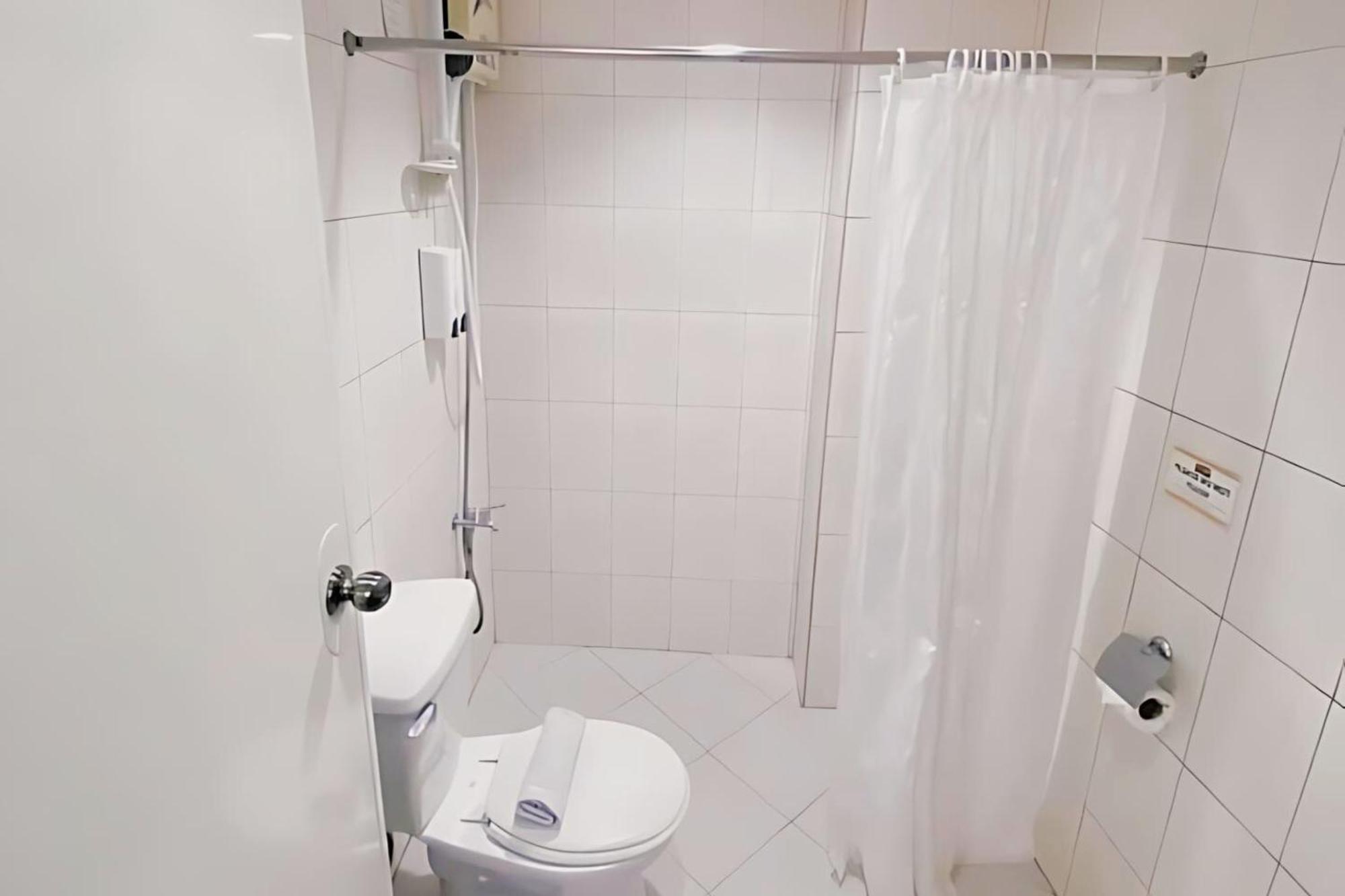 Urban Inn Iloilo Habitación foto