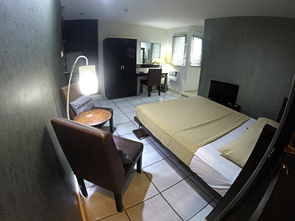Urban Inn Iloilo Habitación foto