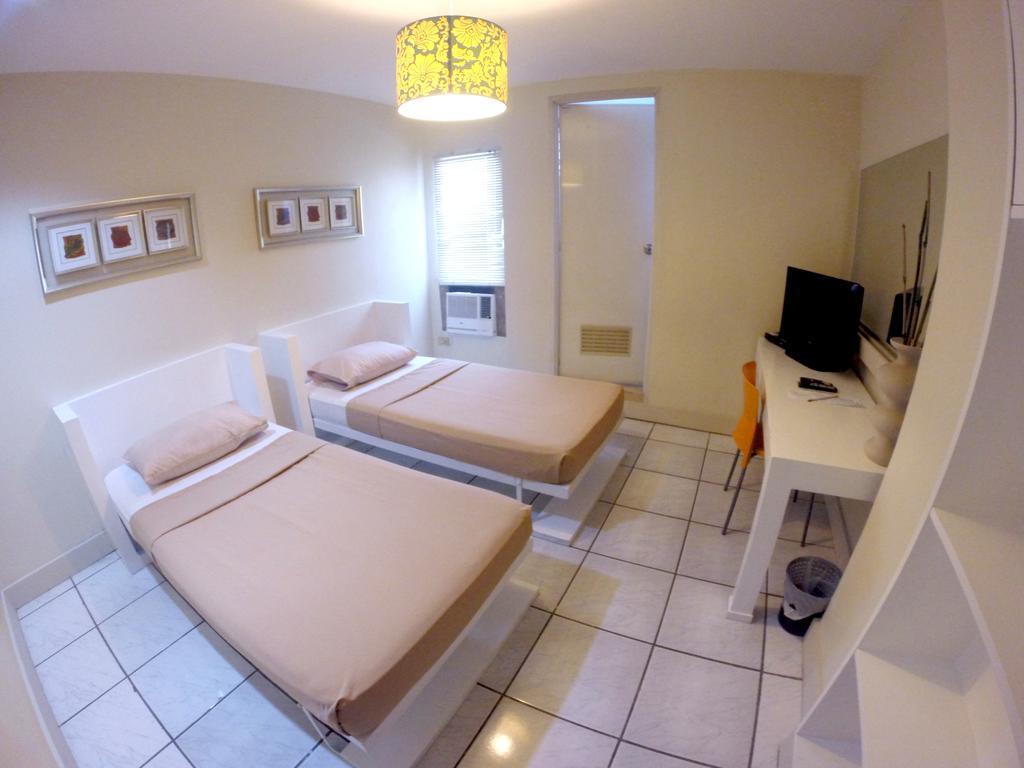 Urban Inn Iloilo Habitación foto